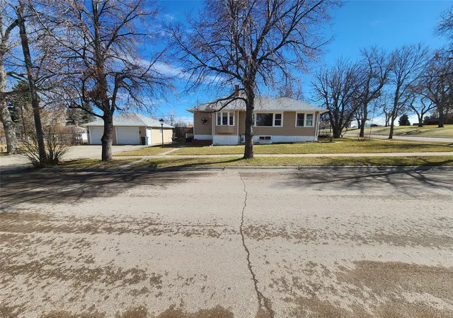39th image of 3301 1st Ave N, Great Falls, MT 59401 | MLS# 30066444