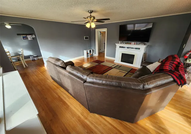 Photo 5 of Single family home for sale at 3301 1st Avenue N, Great Falls, MT 59401 | MLS# 30066444 | Listing updated on 2026-08-02