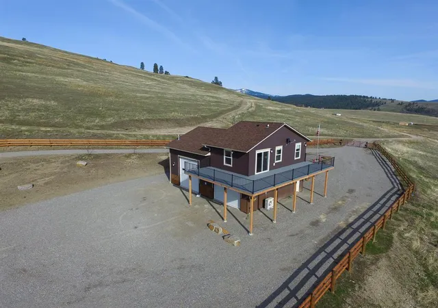 Photo 3 of Single family home for sale at 12575 Buffalo Dr, Missoula, MT 59808 | MLS# 30066747 | Listing updated on 2026-08-27