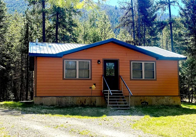 Homes for sale in Thompson Falls, MT | 28 Woodside Ln, Thompson Falls, MT 59873 | MLS# 30066325