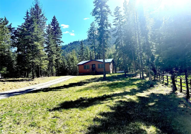 Homes for sale in Thompson Falls, MT | 28 Woodside Ln, Thompson Falls, MT 59873 | MLS# 30066325