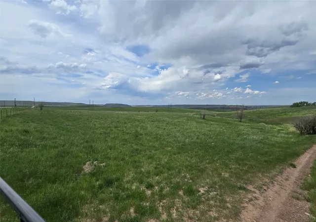 4th image of 205 Ross Rd, Great Falls, MT 59405 | MLS# 30066876