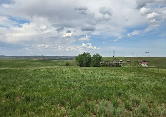 5th image of 205 Ross Rd, Great Falls, MT 59405 | MLS# 30066876