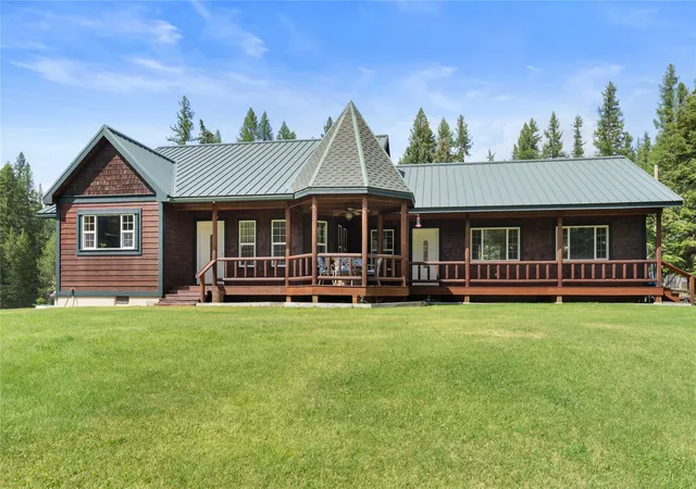 Photo 4 of Single family home for sale at 371 Little Beaver Crk Rd, Trout Creek, MT 59874 | MLS# 30065856 | Listing updated on 2026-08-04