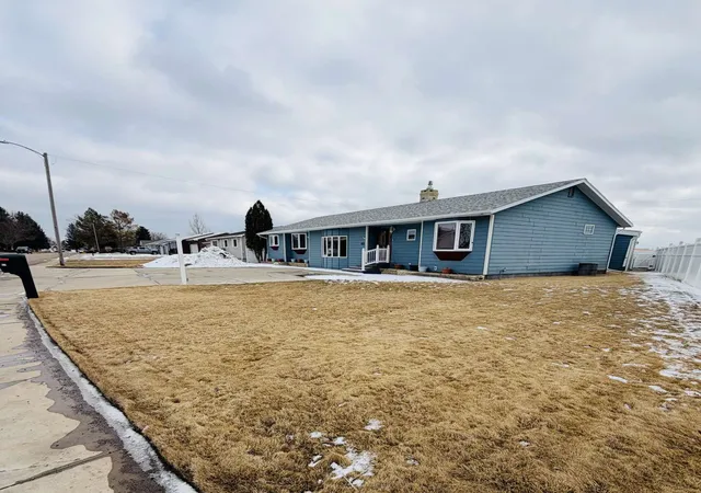 Homes for sale in Plentywood, MT | 621 W Laurel Ave, Plentywood, MT 59254 | MLS# 30067030