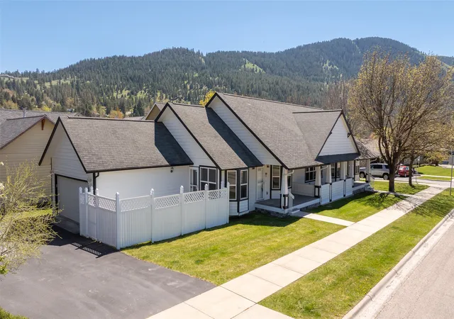 2nd image of 1302 Lily Ct #A, Missoula, MT 59802 | MLS# 30067063