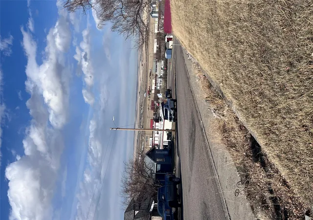 17th image of 33 10th Ave Se, Cut Bank, MT 59427 | MLS# 30066968