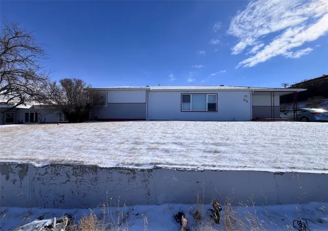 Photo 4 of Single family home for sale at 33 10th Avenue SE, Cut Bank, MT 59427 | MLS# 30066968 | Listing updated on 2026-07-03