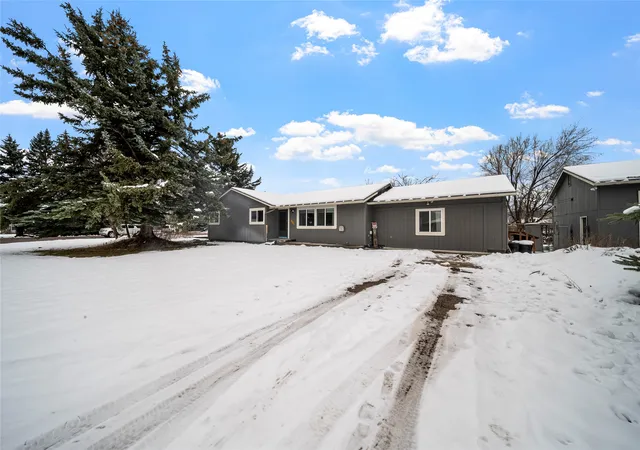 1st image of 1545 Lehi Ln, Kalispell, MT 59901 | MLS# 30064391
