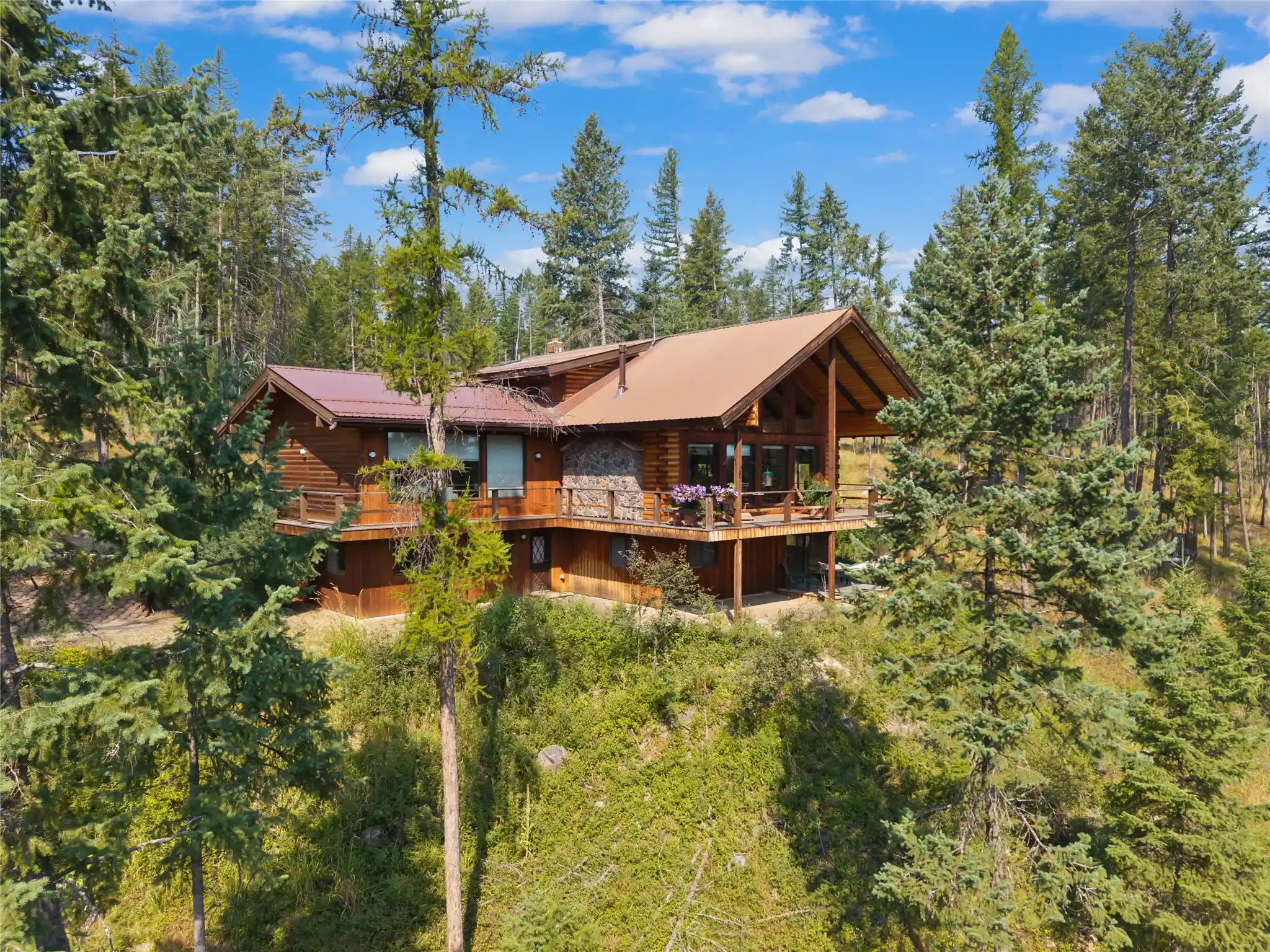 Photo 1 of Single family home for sale at 130 Wagon Wheel Rd, Whitefish, MT 59937 | MLS# 30064903 | Listing updated on 2026-10-28