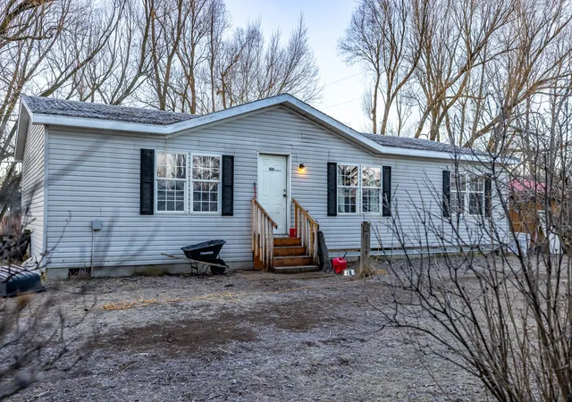 Homes for sale in Columbia Falls, MT | 100 Lynnewood Dr, Columbia Falls, MT 59912 | MLS# 30067219
