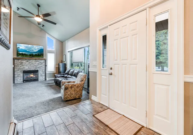 2nd image of 163 Crestview Dr, Bigfork, MT 59911 | MLS# 30067100