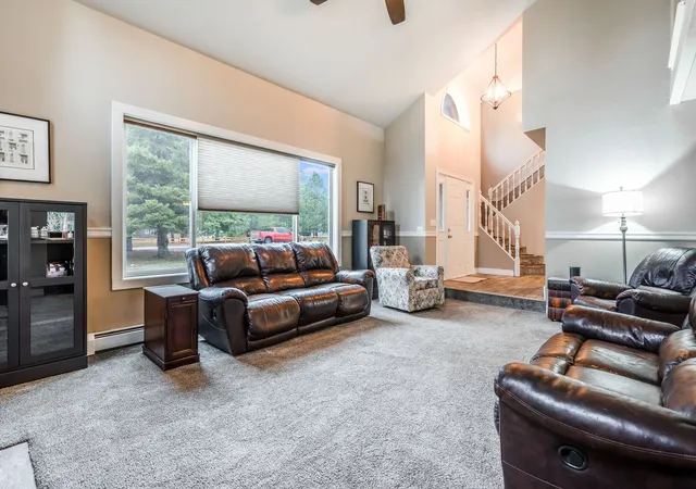 5th image of 163 Crestview Dr, Bigfork, MT 59911 | MLS# 30067100