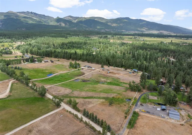 Photo 4 of Single family home for sale at 460 Moose Holw Rd, Victor, MT 59875 | MLS# 30067415 | Listing updated on 2026-09-29