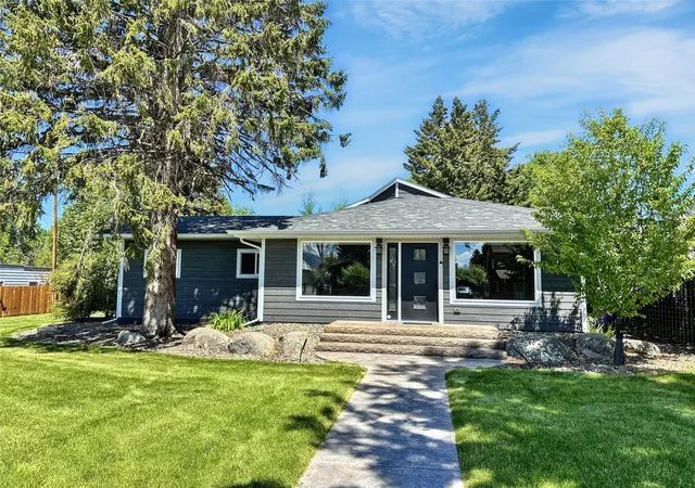 Photo 1 of Single family home for sale at 401 Mill St, Sheridan, MT 59749 | MLS# 30067340 | Listing updated on 2026-07-23