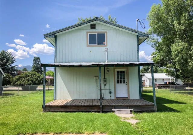 Homes for sale in Libby, MT | 613 Minnesota Ave, Libby, MT 59923 | MLS# 30067448