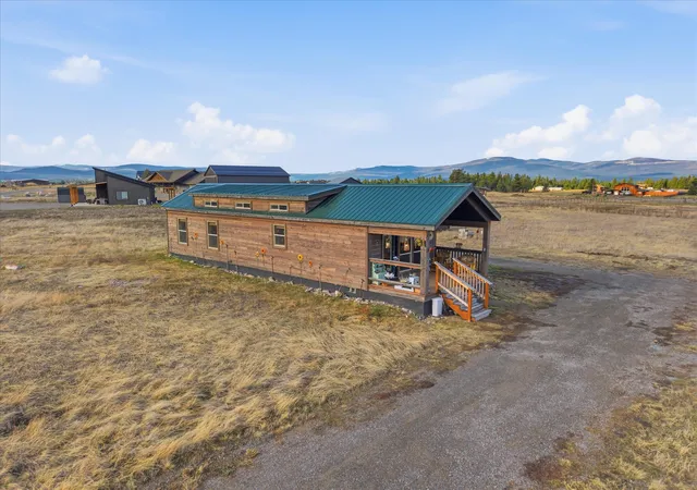 Homes for sale in Eureka, MT | 18 Luciano Dr, Eureka, MT 59917 | MLS# 30067524