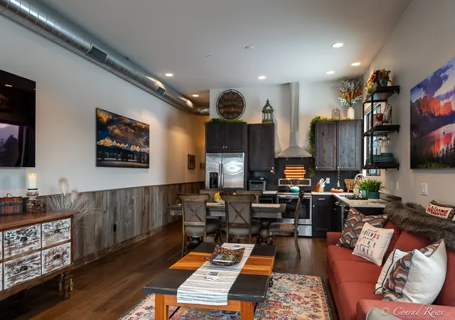 5th image of 139 E 2Nd St #201, Whitefish, MT 59937 | MLS# 30067578