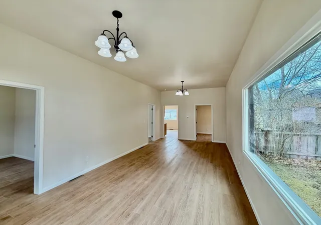 3rd image of 307 N 5Th St, Hamilton, MT 59840 | MLS# 30067582