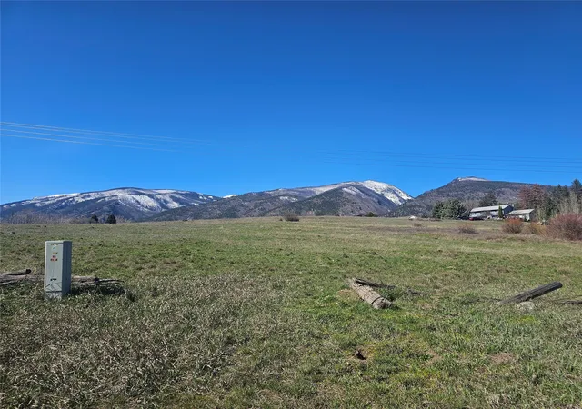 Homes for sale in Florence, MT | 5833 Old Us Hwy 93, Florence, MT 59833 | MLS# 30067640