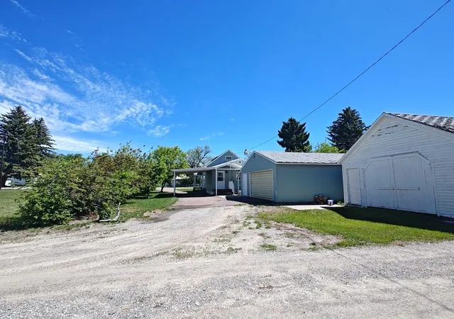 Homes for sale in Choteau, MT | 206 4Th Ave Sw, Choteau, MT 59422 | MLS# 30067651