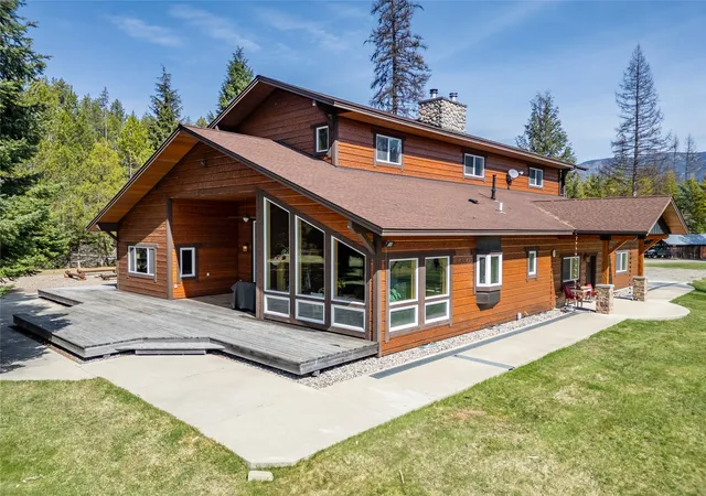Homes for sale in Troy, MT | 4832 Lake Creek Rd, Troy, MT 59935 | MLS# 30067337