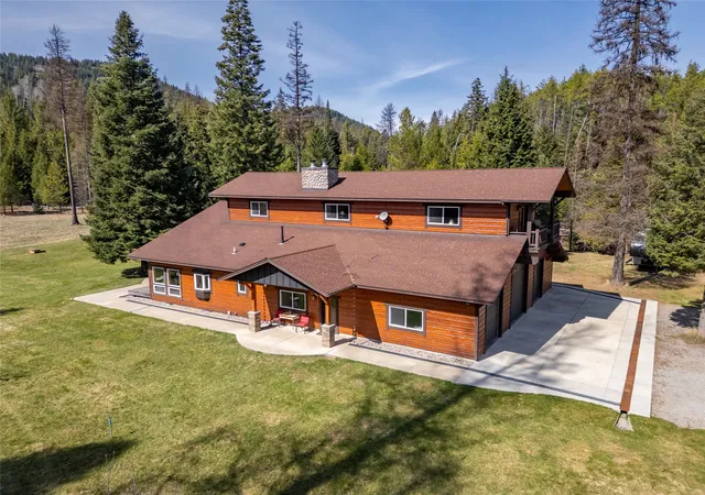 Photo 3 of Single family home for sale at 4832 Lake Crk Rd, Troy, MT 59935 | MLS# 30067337 | Listing updated on 2026-07-01