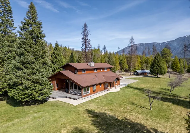 Photo 4 of Single family home for sale at 4832 Lake Crk Rd, Troy, MT 59935 | MLS# 30067337 | Listing updated on 2026-07-01