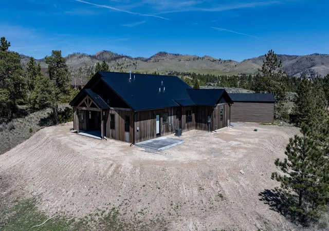 2nd image of 4080 Water Dance Dr, Helena, MT 59602 | MLS# 30067710