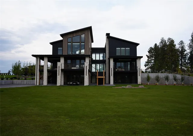 5th image of 235 Placid Dr, Kalispell, MT 59901 | MLS# 30067801