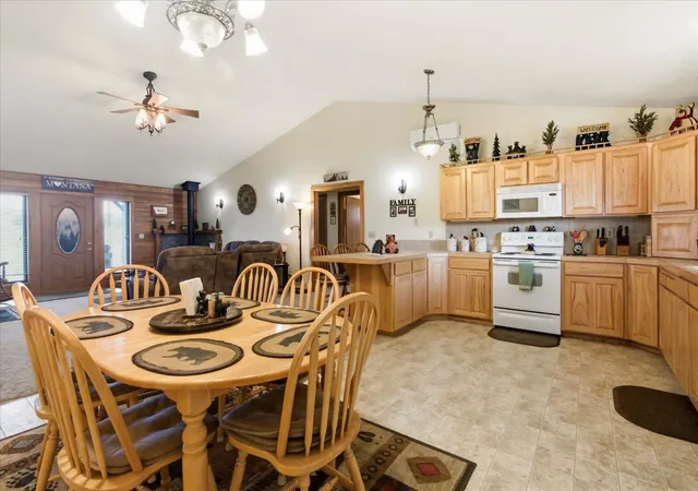 Homes for sale in Eureka, MT | 996 Airport Rd, Eureka, MT 59917 | MLS# 30067120