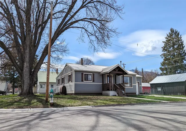 Homes for sale in Libby, MT | 519 E 4Th St, Libby, MT 59923 | MLS# 30067216