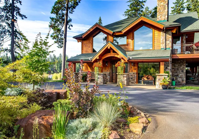 3rd image of 569 E Village Dr, Bigfork, MT 59911 | MLS# 30067947