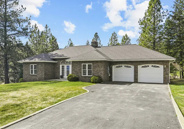 Photo 3 of Single family home for sale at 200 Westridge Dr, Somers, MT 59932 | MLS# 30067838 | Listing updated on 2026-07-12