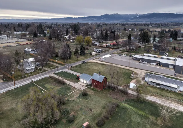 5th image of 105 Lewis Ln, Hamilton, MT 59840 | MLS# 30067850