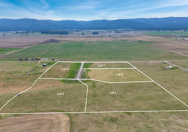 2nd image of 135 Blue Moon Ct, Kalispell, MT 59901 | MLS# 30067935