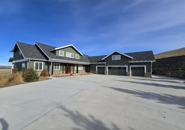 Photo 3 of Single family home for sale at 25 Tumbleweed Ln, Choteau, MT 59422 | MLS# 30068124 | Listing updated on 2026-07-17
