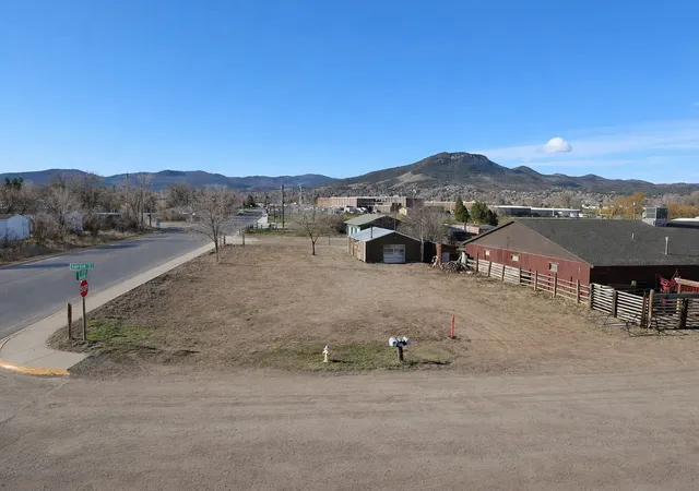 Homes for sale in Helena, MT | 121 Dunbar Ave, Helena, MT 59602 | MLS# 30067985
