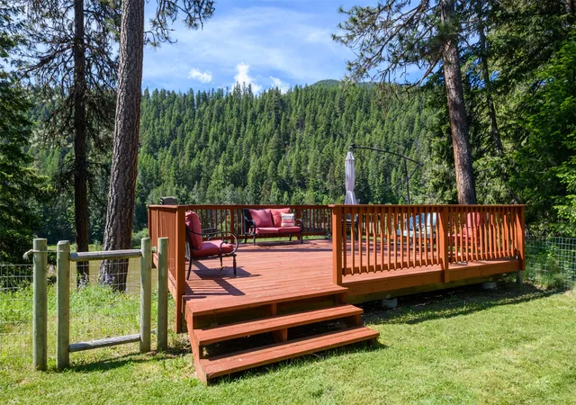 Homes for sale in St Regis, MT | 1042 Trestle Creek Dr, St Regis, MT 59866 | MLS# 30068204