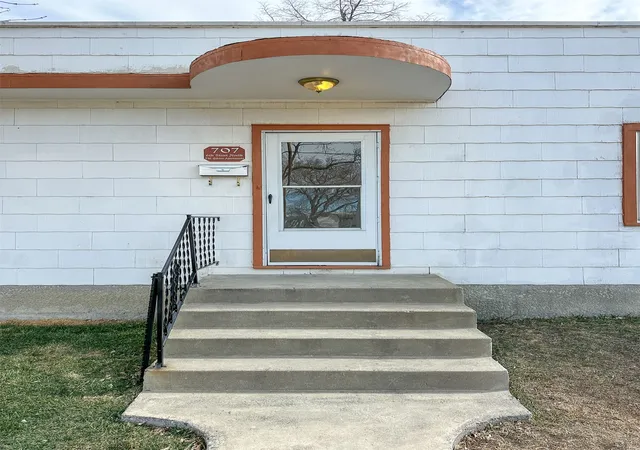 Homes for sale in Great Falls, MT | 701 6Th St N, Great Falls, MT 59401 | MLS# 30068206