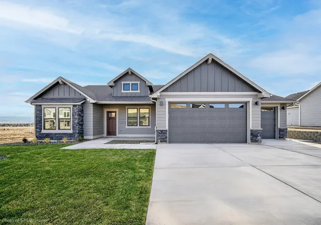 1st image of 8821 Los Alamitos Ln, Missoula, MT 59808 | MLS# 30068292