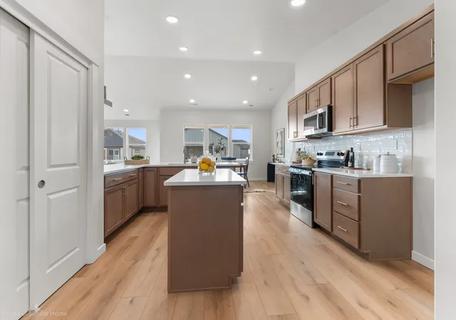 4th image of 8821 Los Alamitos Ln, Missoula, MT 59808 | MLS# 30068292