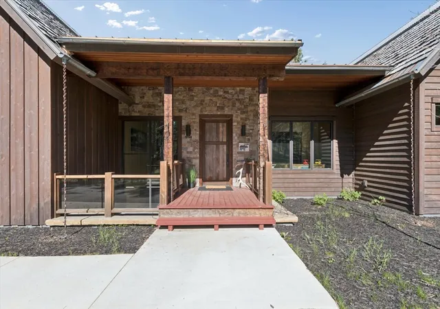2nd image of 37 Keel Ct, Eureka, MT 59917 | MLS# 30068302
