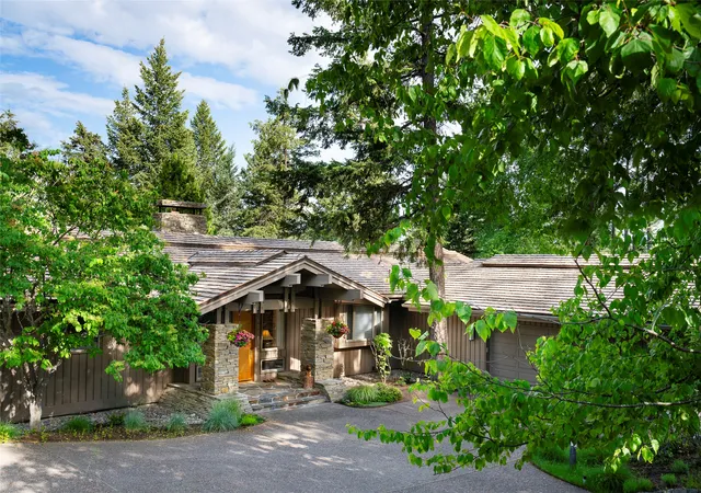 image of 137 & 133 Eagle Bend Dr, Bigfork, MT 59911 | MLS# 30068408