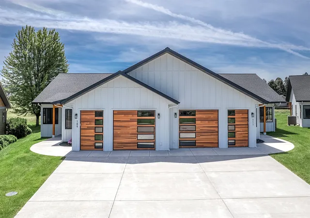 Homes for sale in Polson, MT | 111 Gwenda Ln #B, Polson, MT 59860 | MLS# 30068438