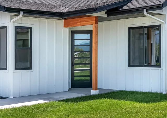 Homes for sale in Polson, MT | 111 Gwenda Ln #B, Polson, MT 59860 | MLS# 30068438