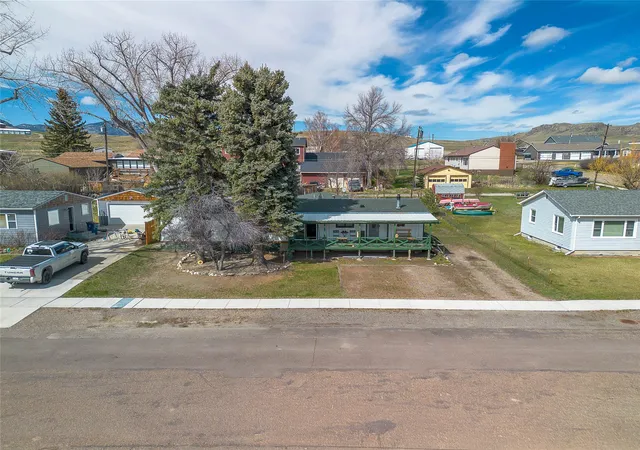 Homes for sale in Cascade, MT | 311 2nd St S, Cascade, MT 59421 | MLS# 30068522