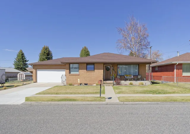 1st image of 3111 Ottawa St, Butte, MT 59701 | MLS# 30068624