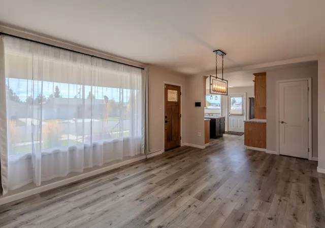 Photo 2 of Single family home for sale at 3111 Ottawa St, Butte, MT 59701 | MLS# 30068624 | Listing updated on 2026-10-10