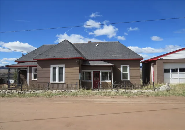 Homes for sale in Philipsburg, MT | 819 Pearl St, Philipsburg, MT 59858 | MLS# 30068600